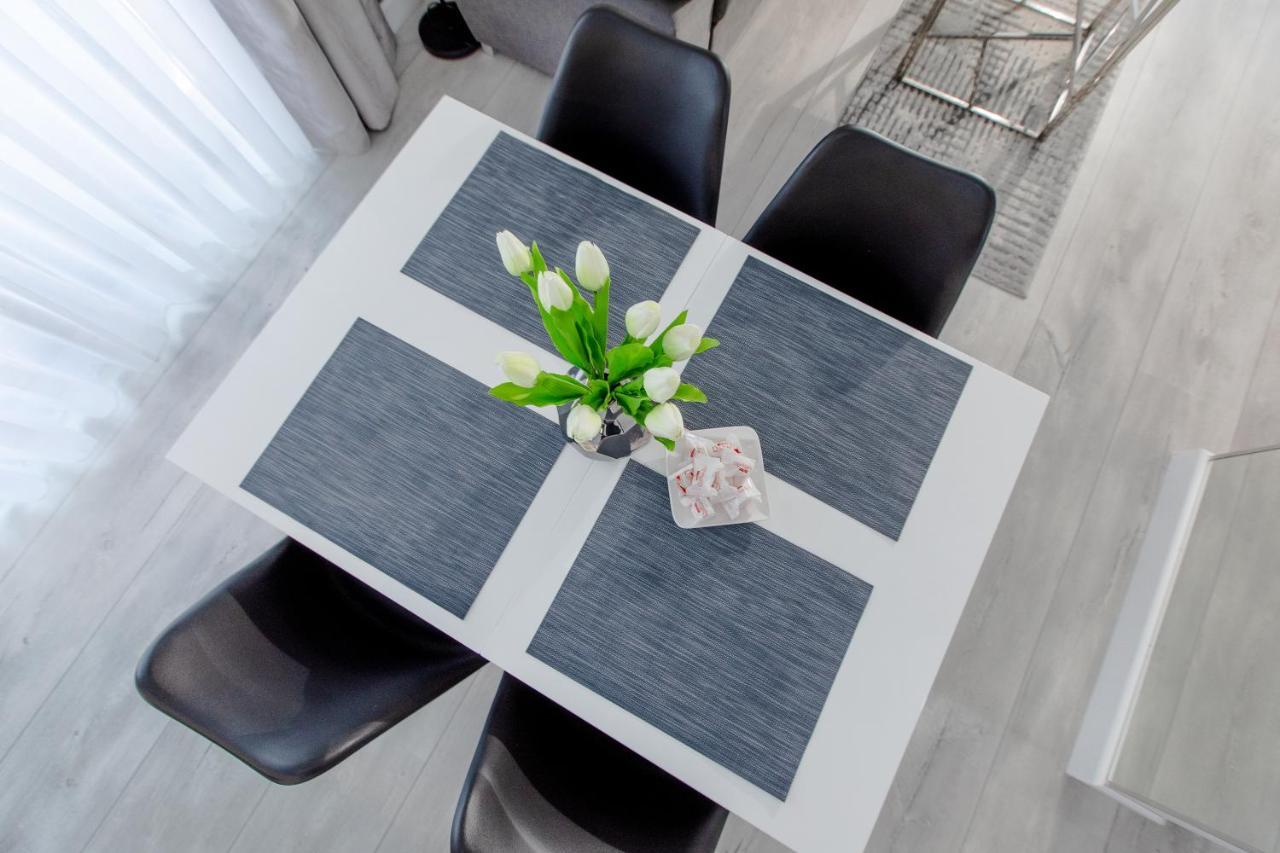 Apartament Linia Komfortu Gardenia Dziwnow Z Widokiem Na Morze Epapartamenty מראה חיצוני תמונה