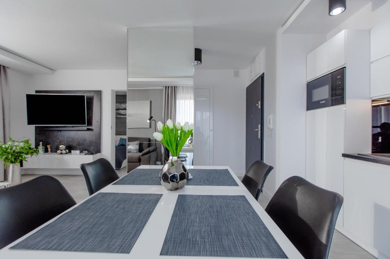 Apartament Linia Komfortu Gardenia Dziwnow Z Widokiem Na Morze Epapartamenty מראה חיצוני תמונה