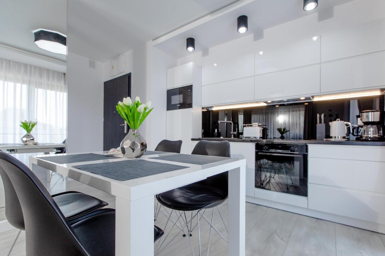 Apartament Linia Komfortu Gardenia Dziwnow Z Widokiem Na Morze Epapartamenty מראה חיצוני תמונה
