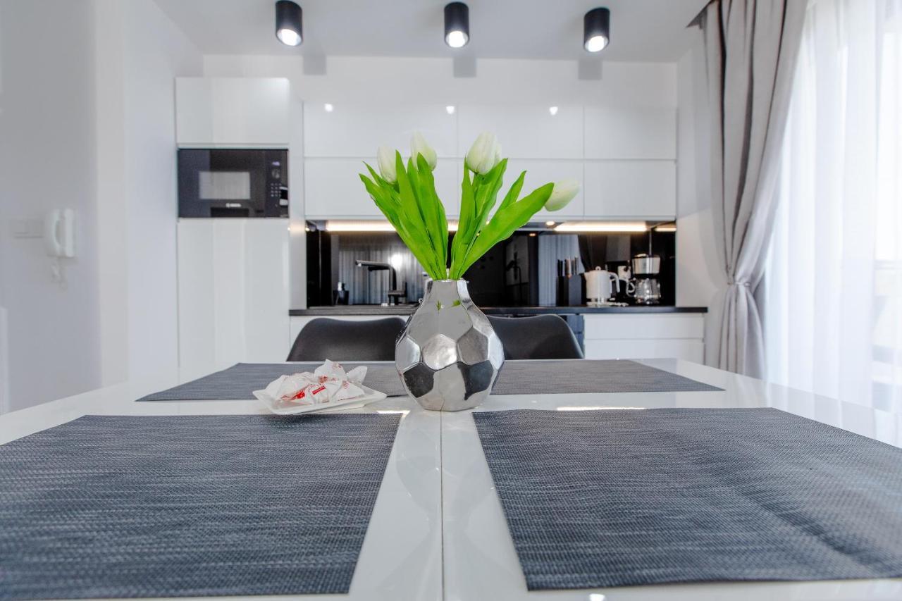 Apartament Linia Komfortu Gardenia Dziwnow Z Widokiem Na Morze Epapartamenty מראה חיצוני תמונה